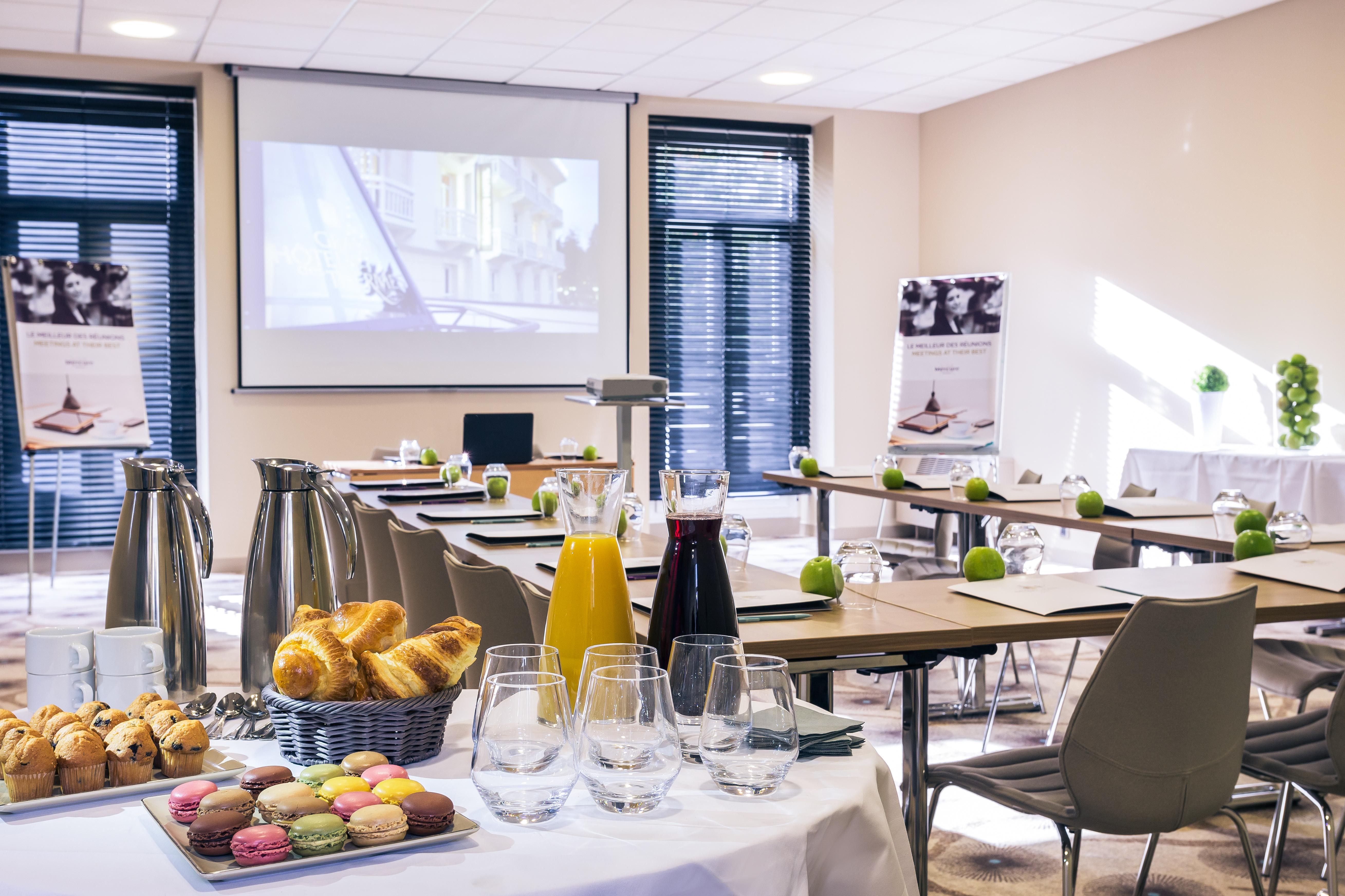 Mercure Brides Les Bains Grand Hôtel des Thermes Exterior foto