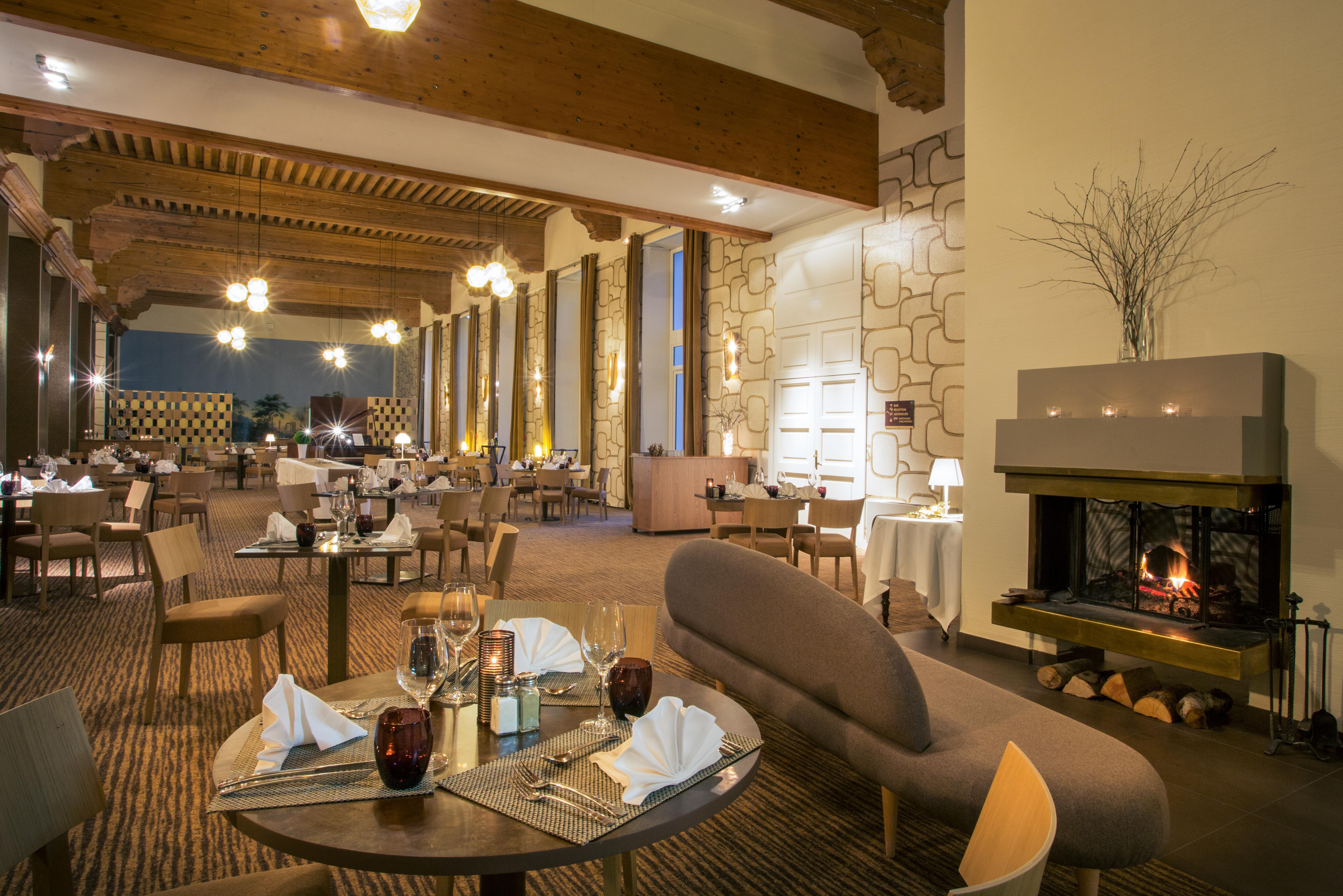 Mercure Brides Les Bains Grand Hôtel des Thermes Exterior foto