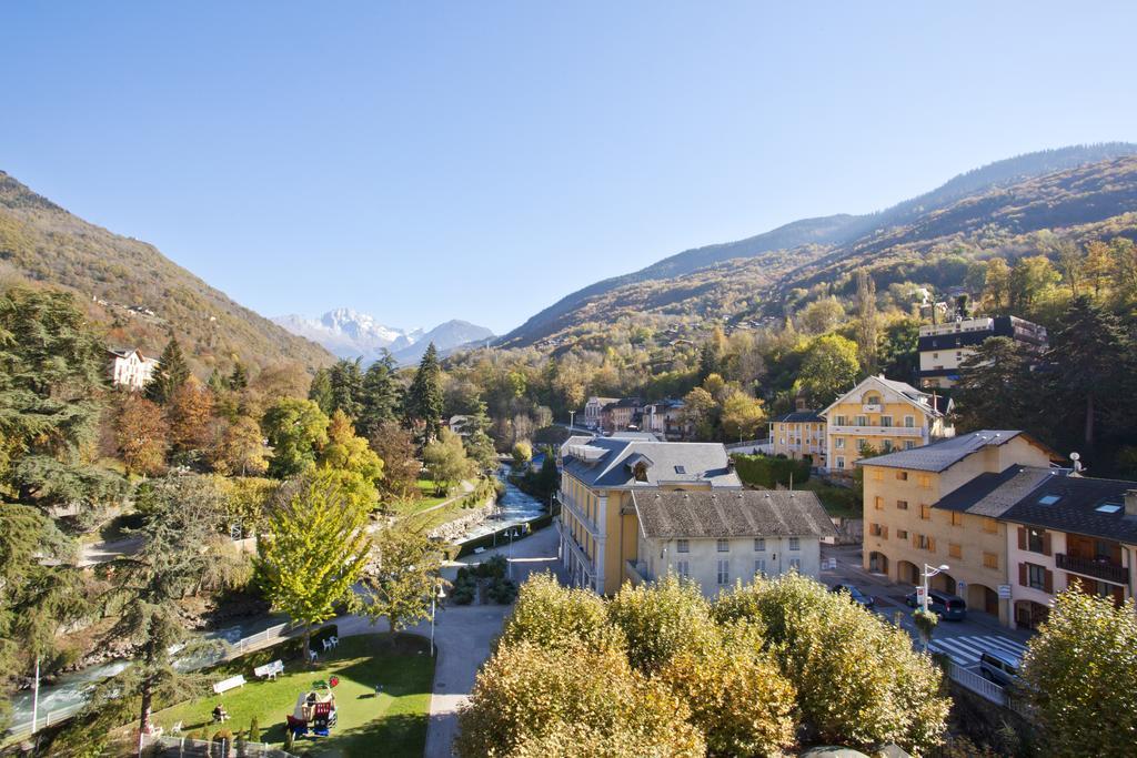 Mercure Brides Les Bains Grand Hôtel des Thermes Exterior foto